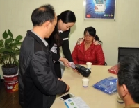 油漆加盟商见证：增城温先生签约友情漆