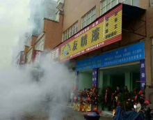 好涂料+好服务 开闯自己的天与地