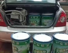靠产品优势取胜，友情无机涂料出货猛